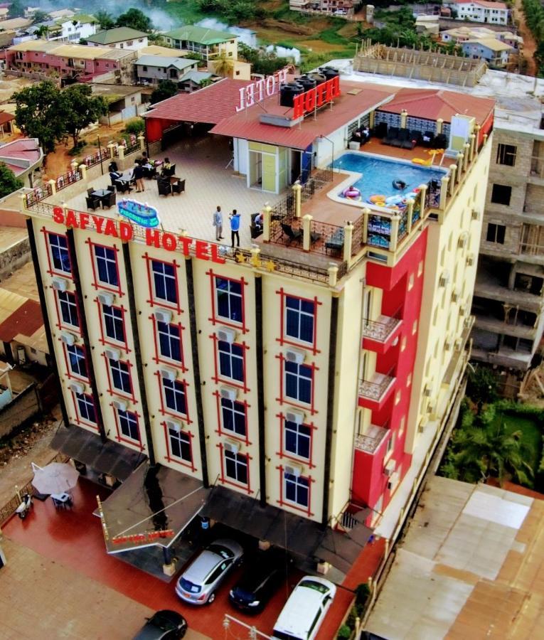 Safyad Hotel Yaounde Exterior photo